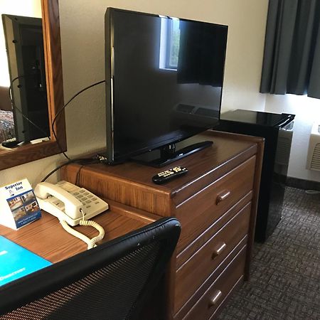 Superior Inn Room photo