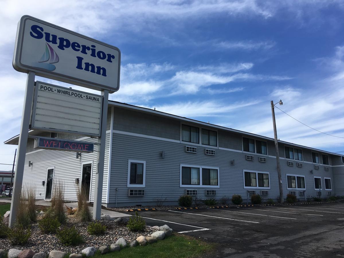 Superior Inn Exterior photo