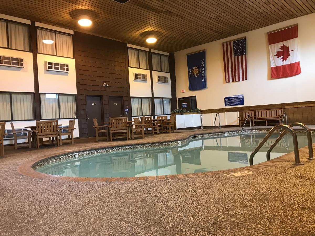 Superior Inn Exterior photo